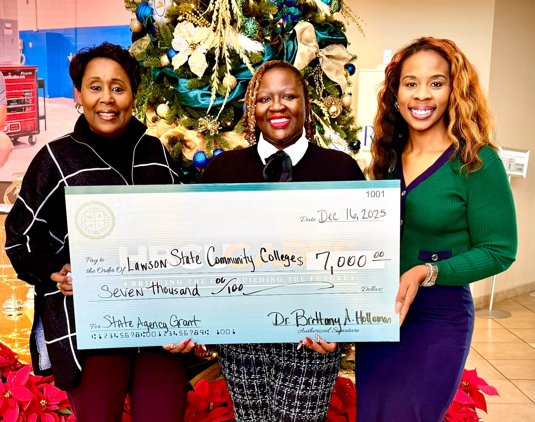 lawson state president receive $7000 check form hbcu