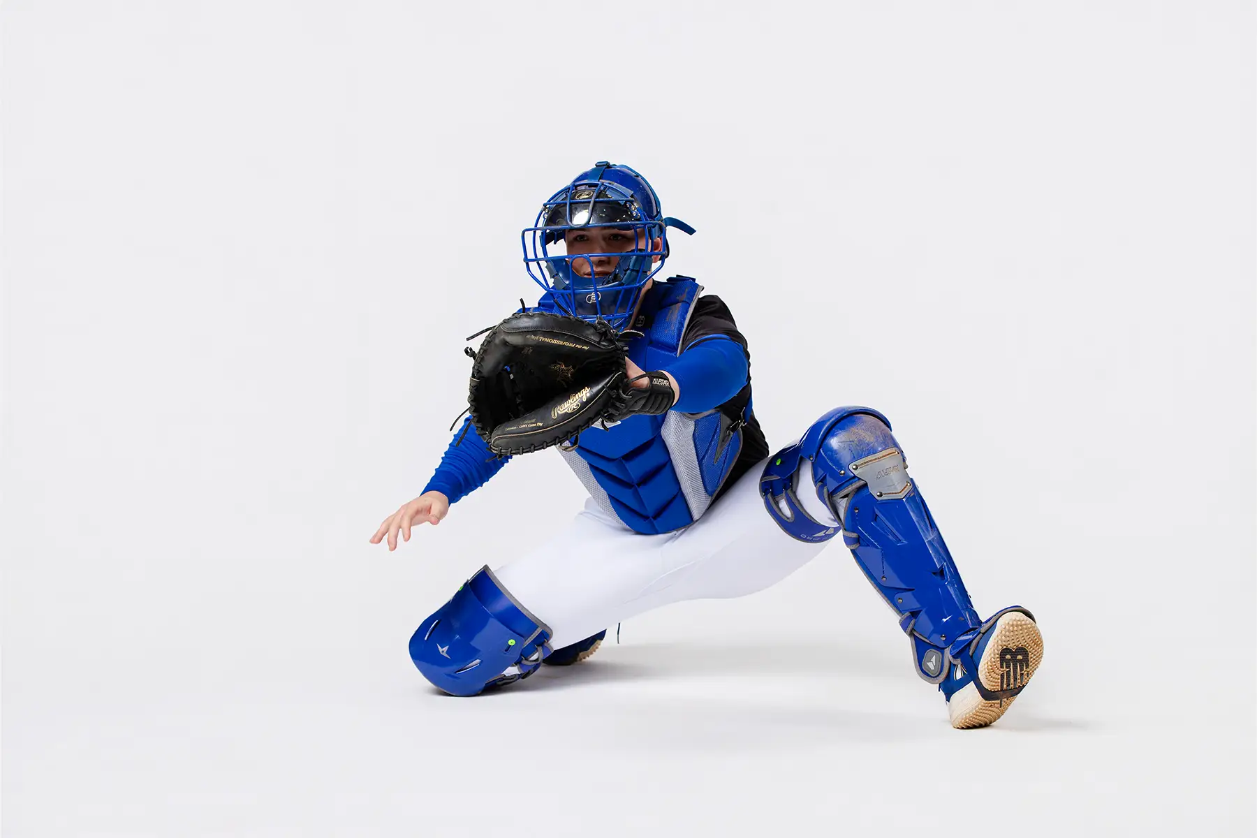 Lawson state baseball player catching ball